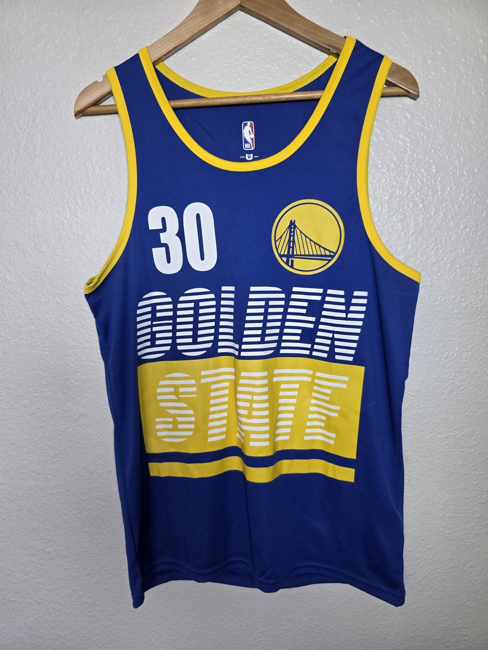 UNK Golden State Warriors Curry #30  Jersey Size M